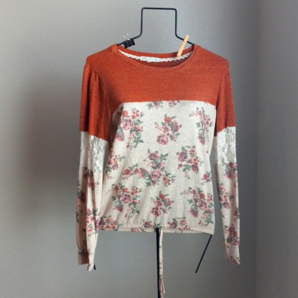 Jolt small rust colored long sleeve blouse